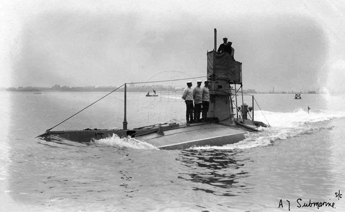1914 - HM submarine A7 lost with all hands in Whitsand Bay