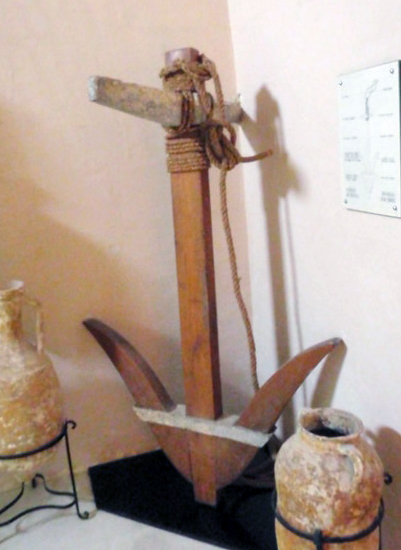 Roman anchor replica